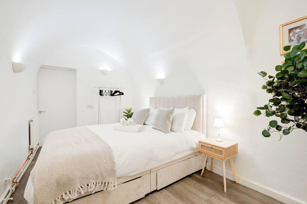 Harley Haven - 5 Mins Walk To Oxford St Appartamento